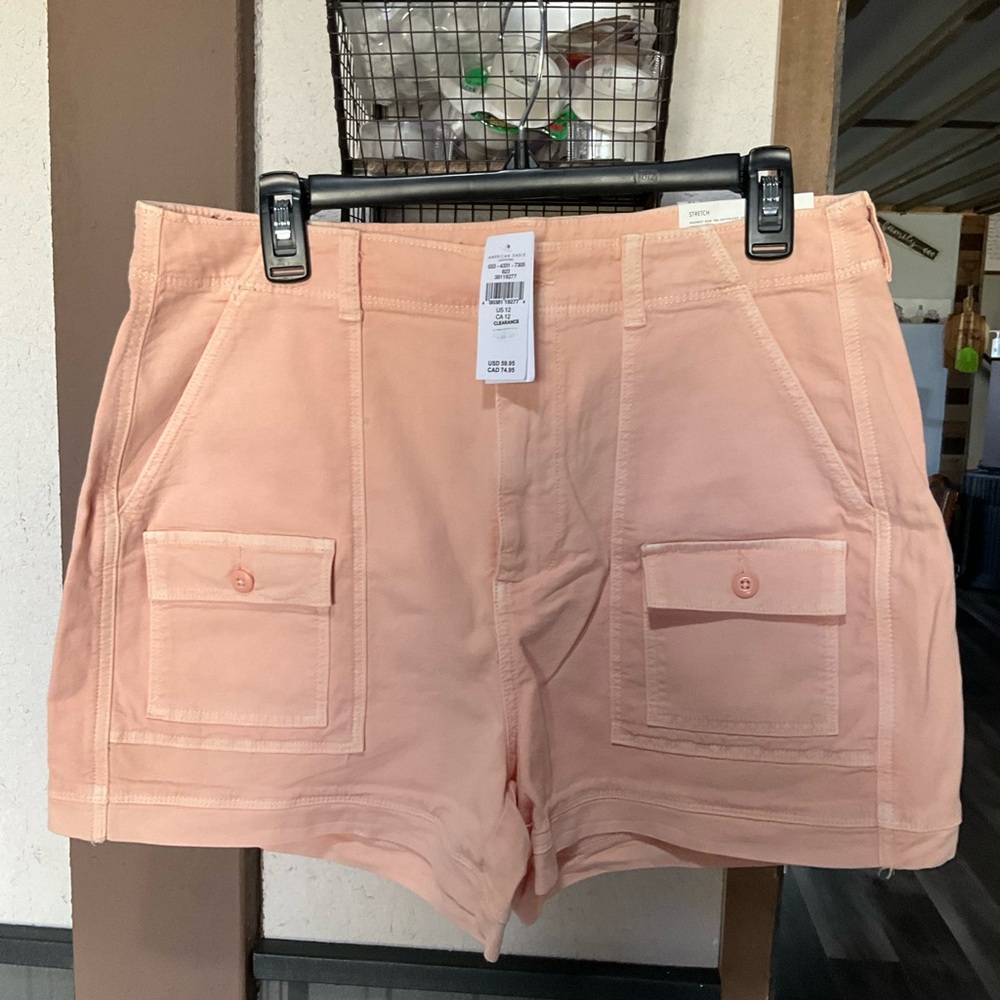 American Eagle Outfitters Peach Utility Pocket Shorts